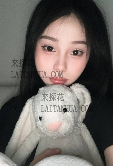 深圳南山诺琳05年颜值高，皮肤白