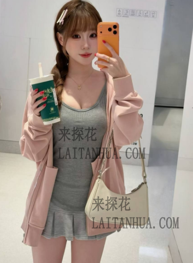 厦门白兔瓷白的肤雪