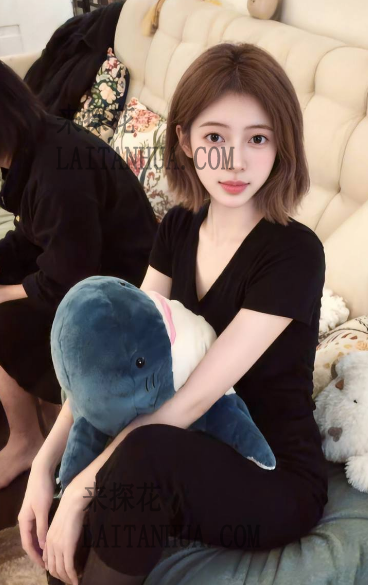 广州南海区奶糖00后短发妹妹