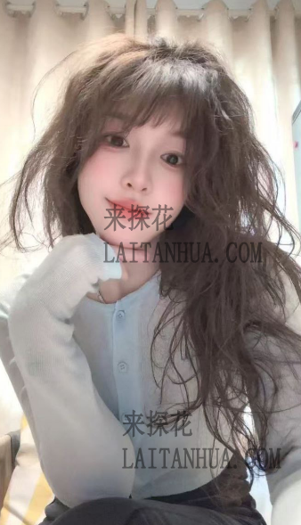 武汉洪山区晶晶身材高挑服务号湘妹妹