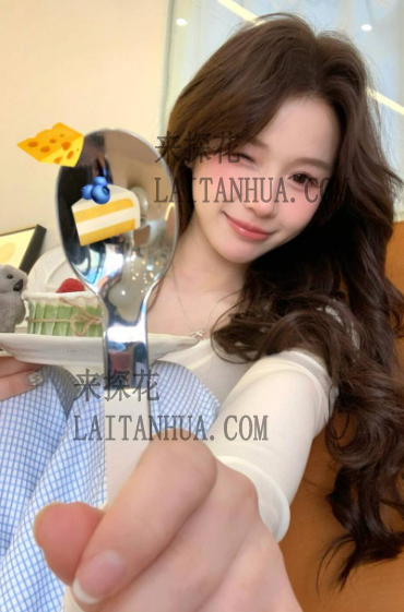 北京朝阳余念安甜美少女