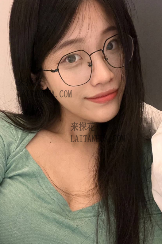 北京朝阳夏天极品会喷水的风骚女郎