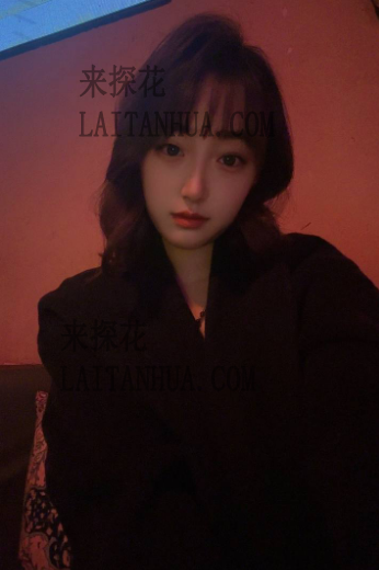 四川成都安娜人照一样，嫩妹，不机车
